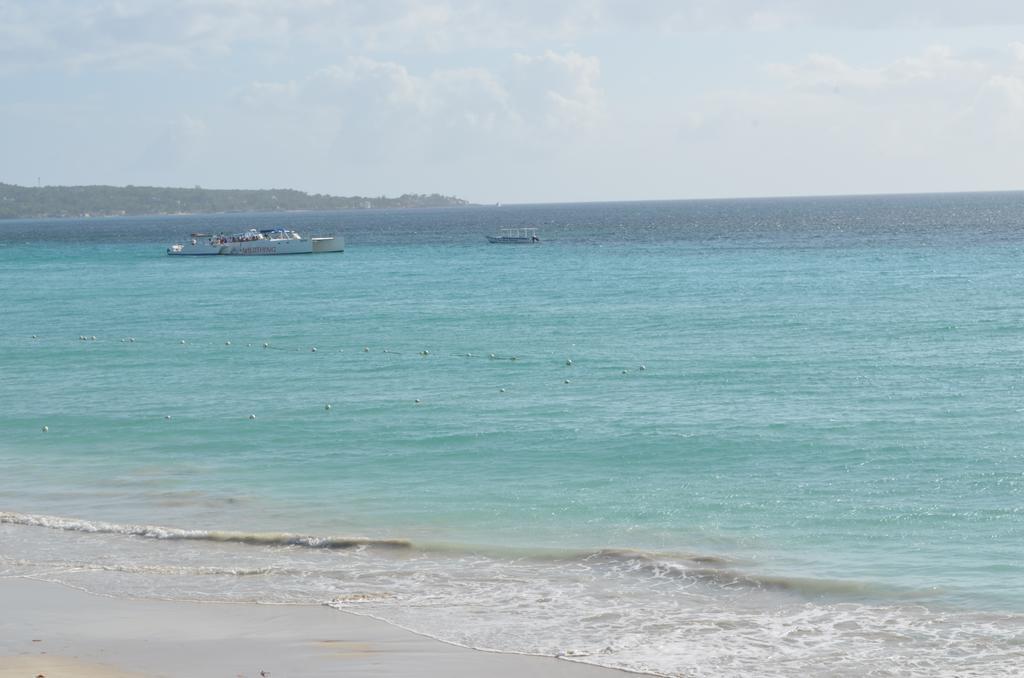 Sea Splash Resort Negril Exterior photo